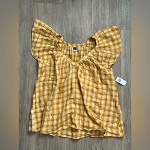 Old Navy Flutter Sleeve Top
